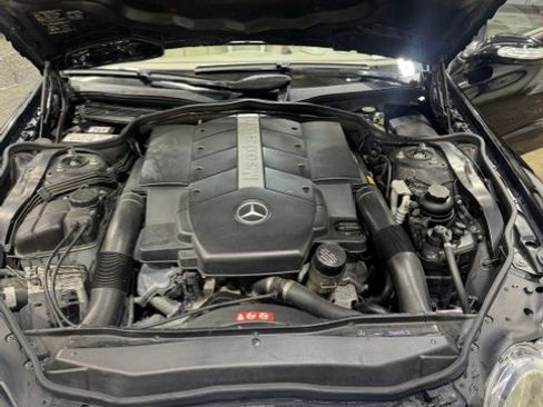 Used 2005 Mercedes-Benz SL 500 image 6