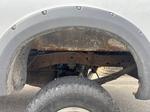 Used 1999 Ford F250 4x4 SuperCab Super Duty image 2