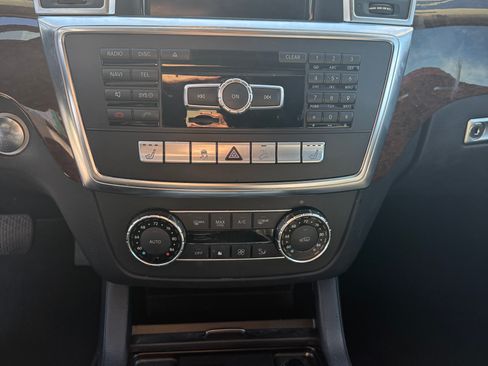 Used 2012 Mercedes-Benz ML 350 4MATIC image 9