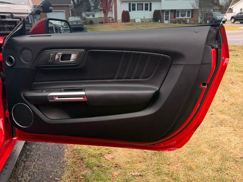 Used 2021 Ford Mustang GT Premium w/ GT Performance Package image 13