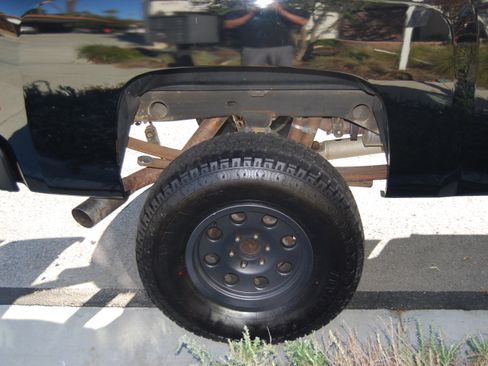 Used 2007 Chevrolet Silverado 1500 LTZ w/ Safety Package image 11