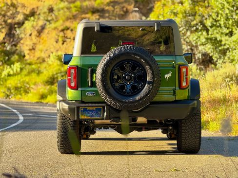 Used 2023 Ford Bronco Badlands w/ Sasquatch Package image 19