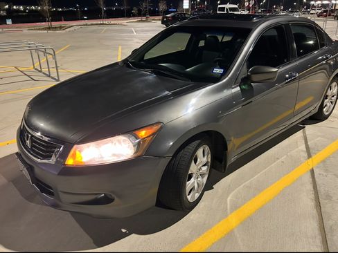 Used 2010 Honda Accord EX-L image 1