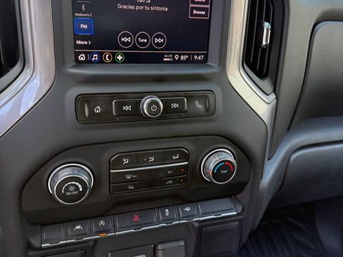 Used 2023 Chevrolet Silverado 1500 W/T image 4