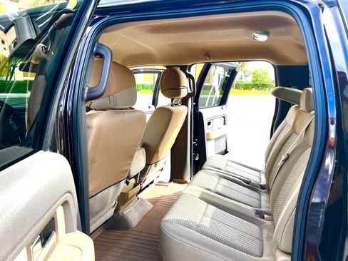 Used 2013 Ford F150 XLT w/ Trailer Tow Pkg image 12