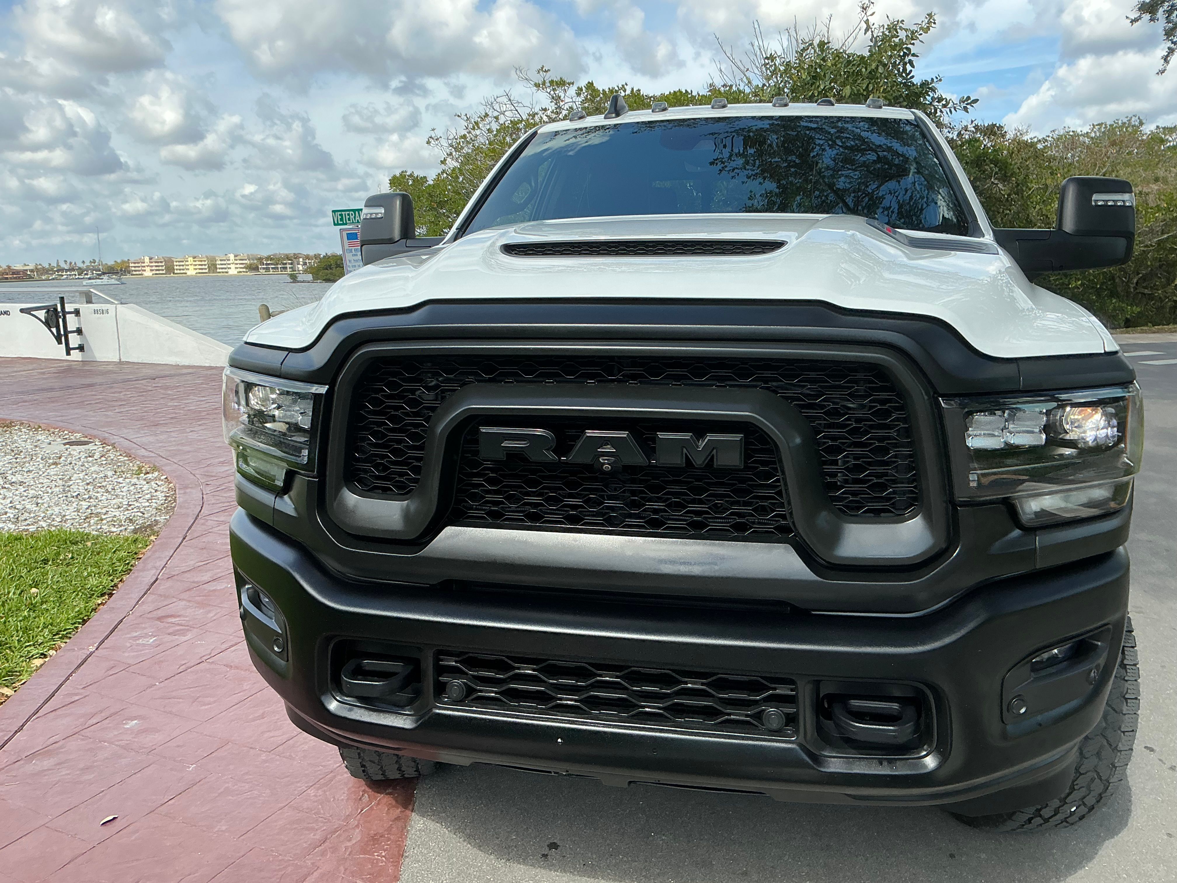 Used 2023 RAM 2500 Rebel w/ Level 2 Equipment Group AWD/4WD image 2