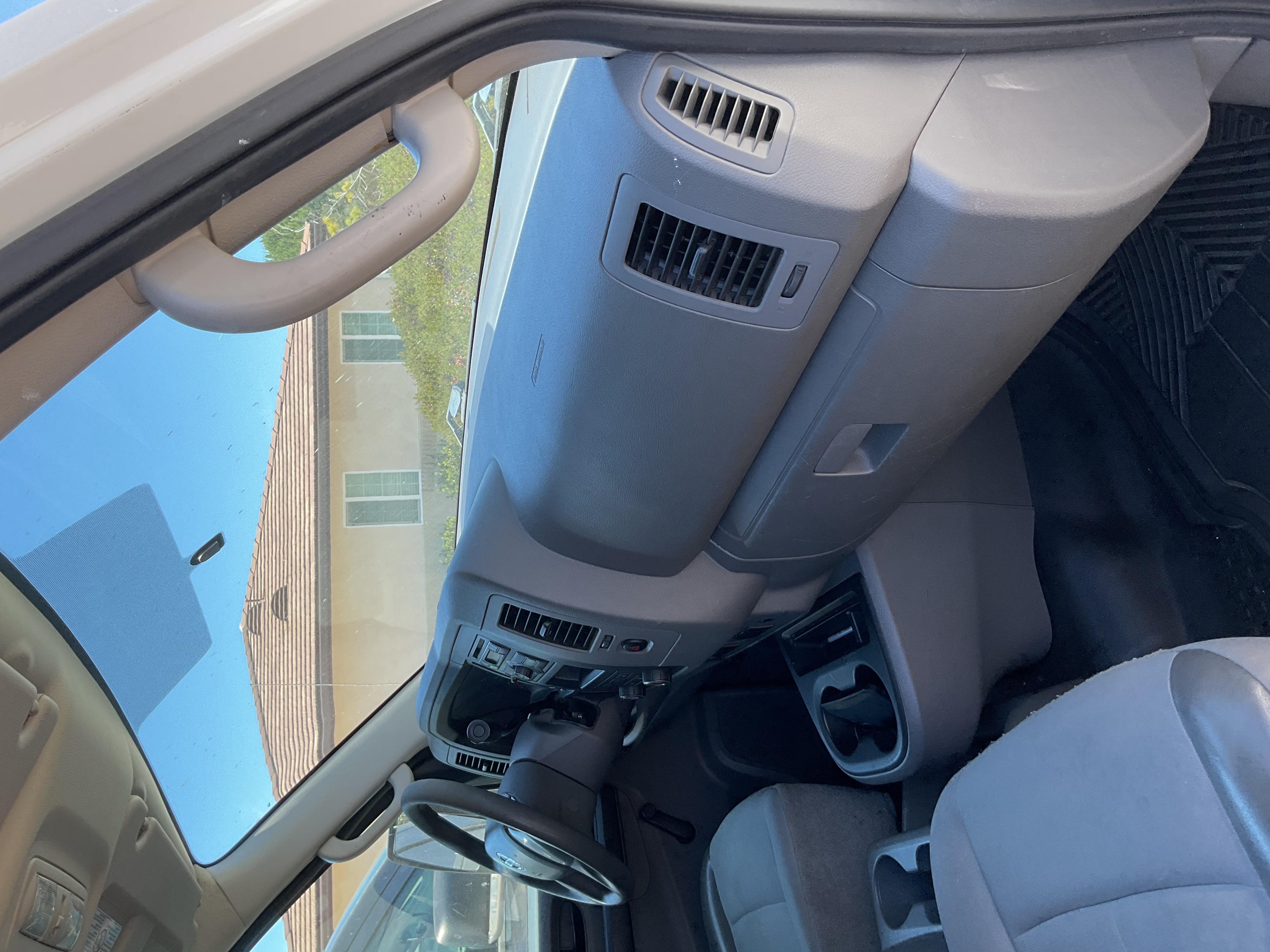Used 2012 Nissan NV 2500 S w/ Side Curtain Airbag Pkg RWD image 11