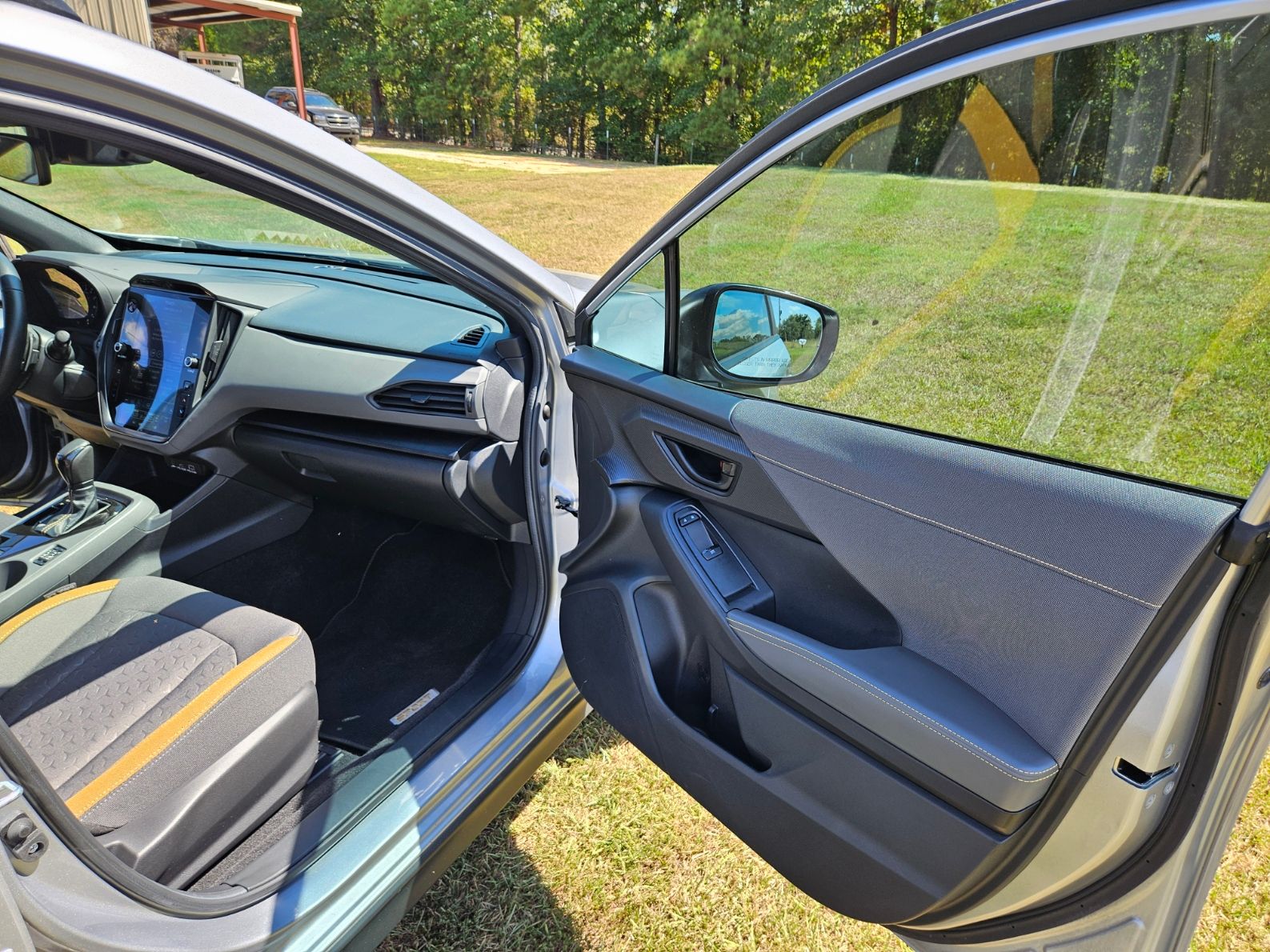 Used 2025 Subaru Crosstrek 2.5i Sport w/ Crosstrek Mirror Package AWD/4WD image 14