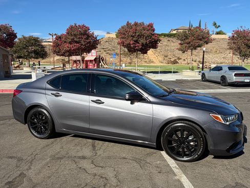 Used 2020 Acura TLX FWD image 13