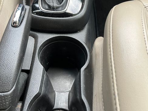 Used 2017 Buick Encore Essence AWD/4WD image 17