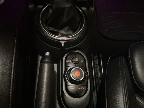 Used 2017 MINI Cooper S FWD image 23