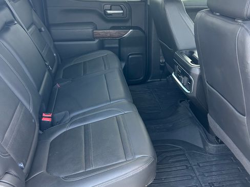 Used 2020 GMC Sierra 1500 Denali w/ Technology Package AWD/4WD image 9