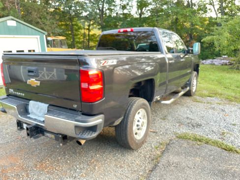 Used 2015 Chevrolet Silverado 2500 LT w/ Z71 Package, Off-Road image 8
