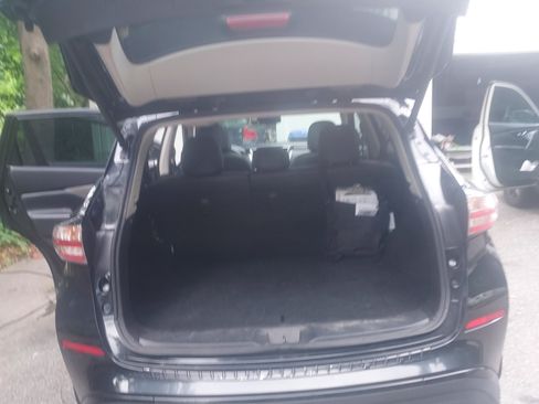 Used 2017 Nissan Murano SL w/ SL Technology Package image 8