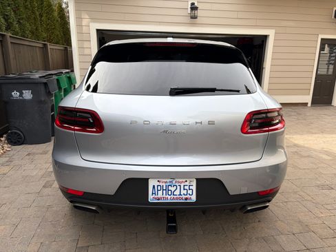 Used 2018 Porsche Macan Sport Edition image 6
