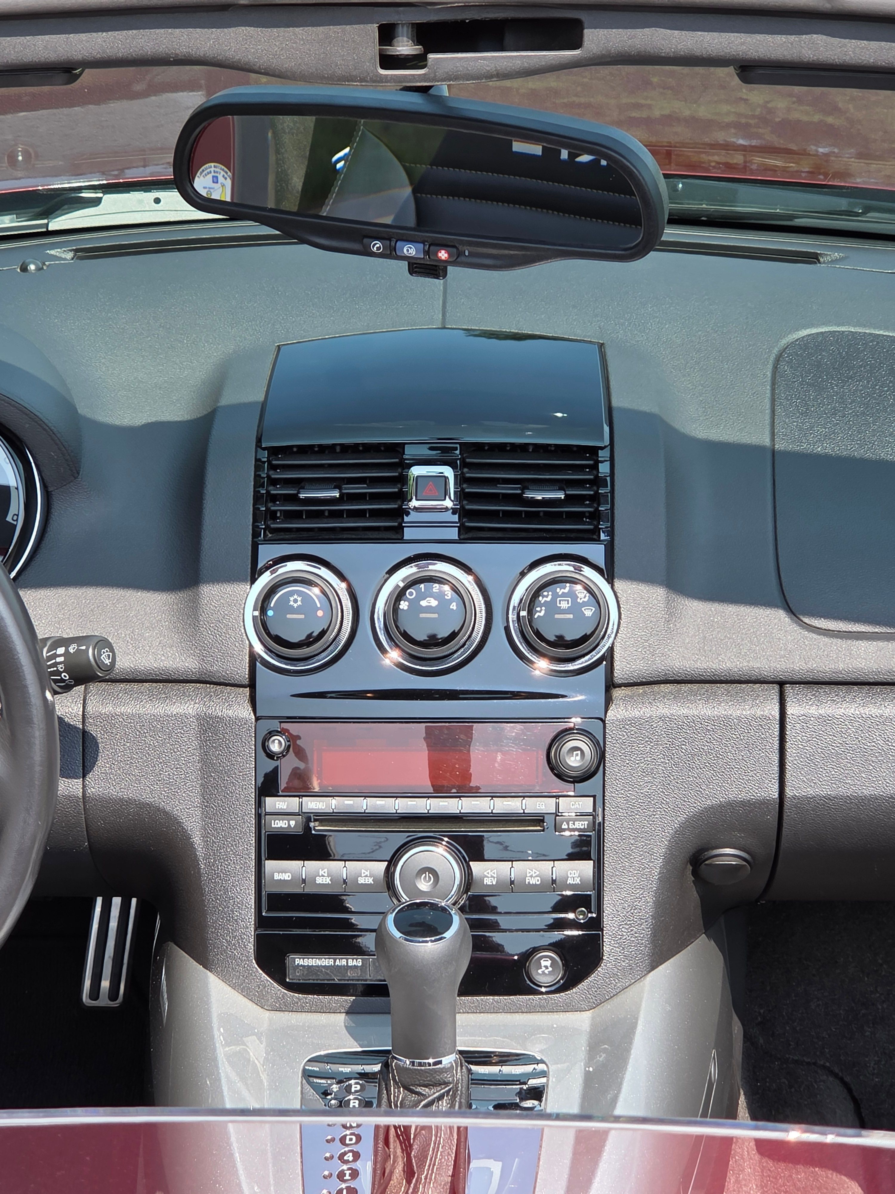 Used 2009 Saturn Sky Red Line RWD image 19
