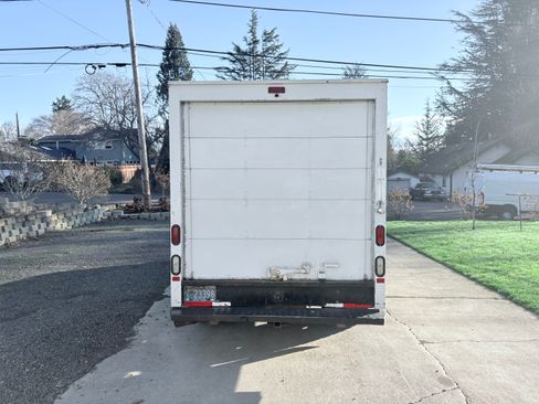 Used 2003 GMC Savana 3500 image 6