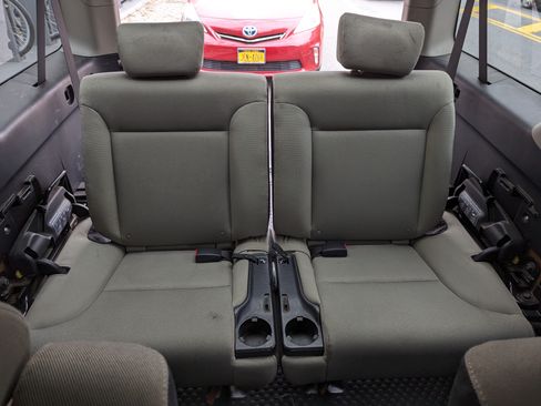 Used 2007 Honda Element EX image 11