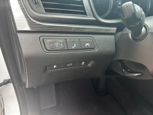 Used 2018 Hyundai Sonata Limited FWD image 11