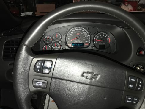 Used 2002 Chevrolet Monte Carlo SS w/ Pace Car Replica Pkg image 26