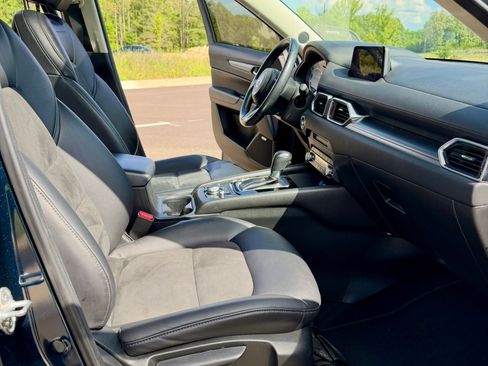 Used 2020 MAZDA CX-5 Touring FWD image 15