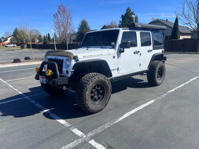 Used 2013 Jeep Wrangler Unlimited Rubicon w/ Connectivity Group
