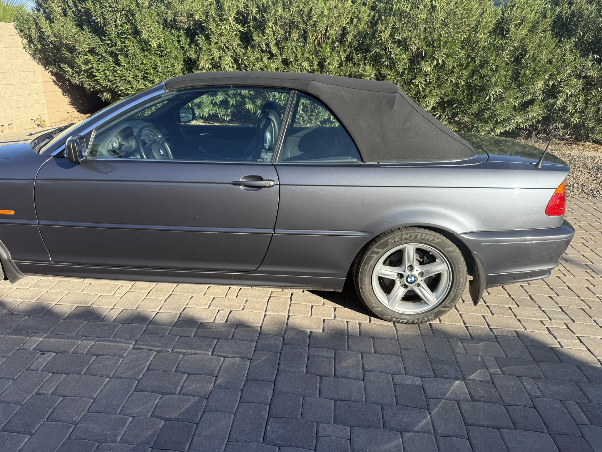 Used 2002 BMW 325Ci Convertible RWD image 6