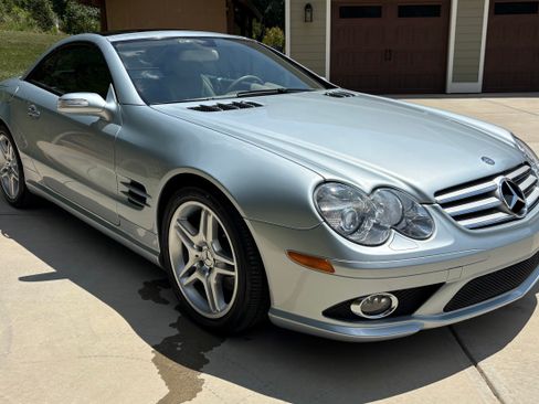 Used 2007 Mercedes-Benz SL 550 image 9