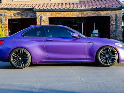 Used 2017 BMW M2 image 8