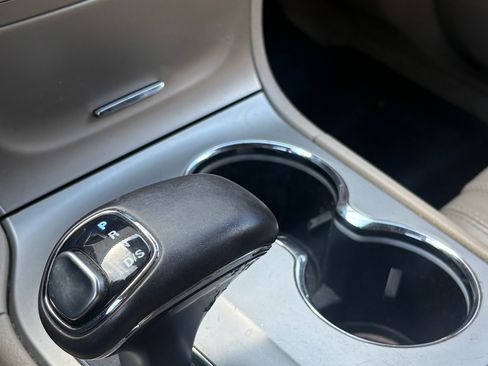 Used 2015 Jeep Grand Cherokee Overland w/ Advanced Technology Group image 10