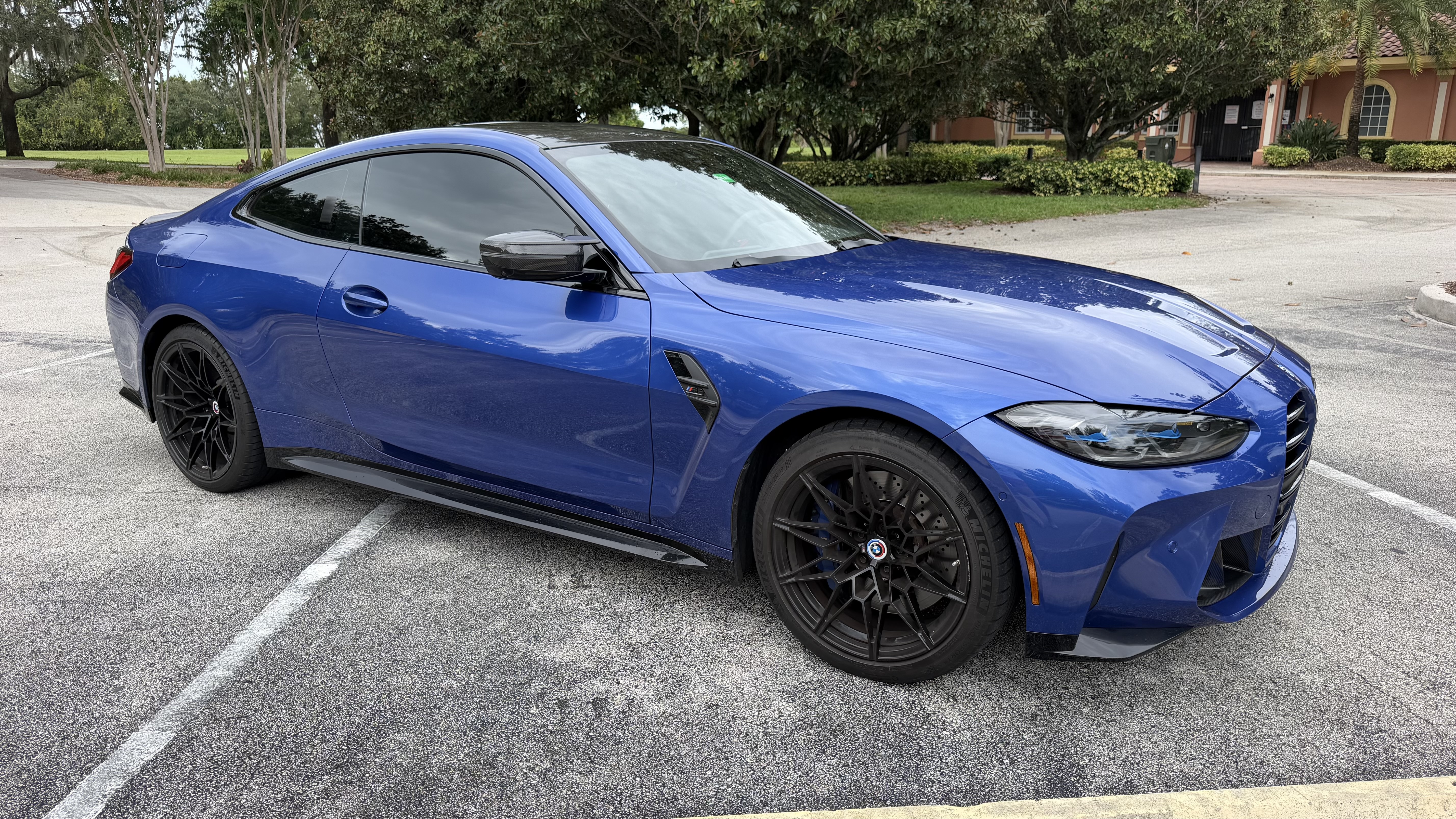 Used 2023 BMW M4 xDrive Competition w/ M Carbon Exterior Package AWD/4WD image 16