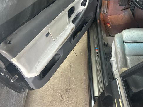 Used 1999 BMW M3 Convertible image 16