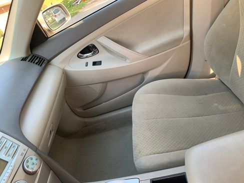 Used 2009 Toyota Camry image 14