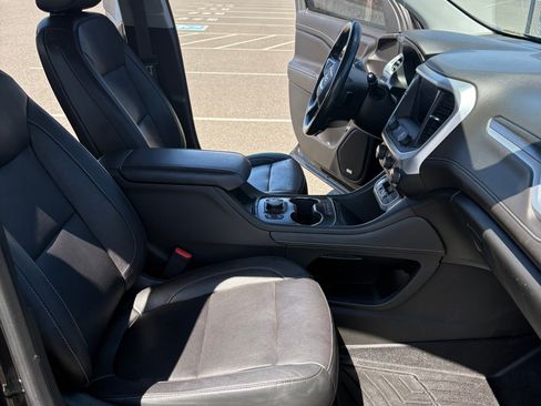 Used 2020 GMC Acadia SLT AWD/4WD image 14
