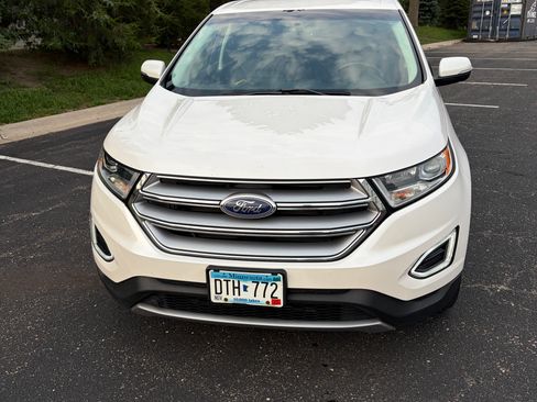 Used 2017 Ford Edge SEL w/ Equipment Group 201A AWD/4WD image 2