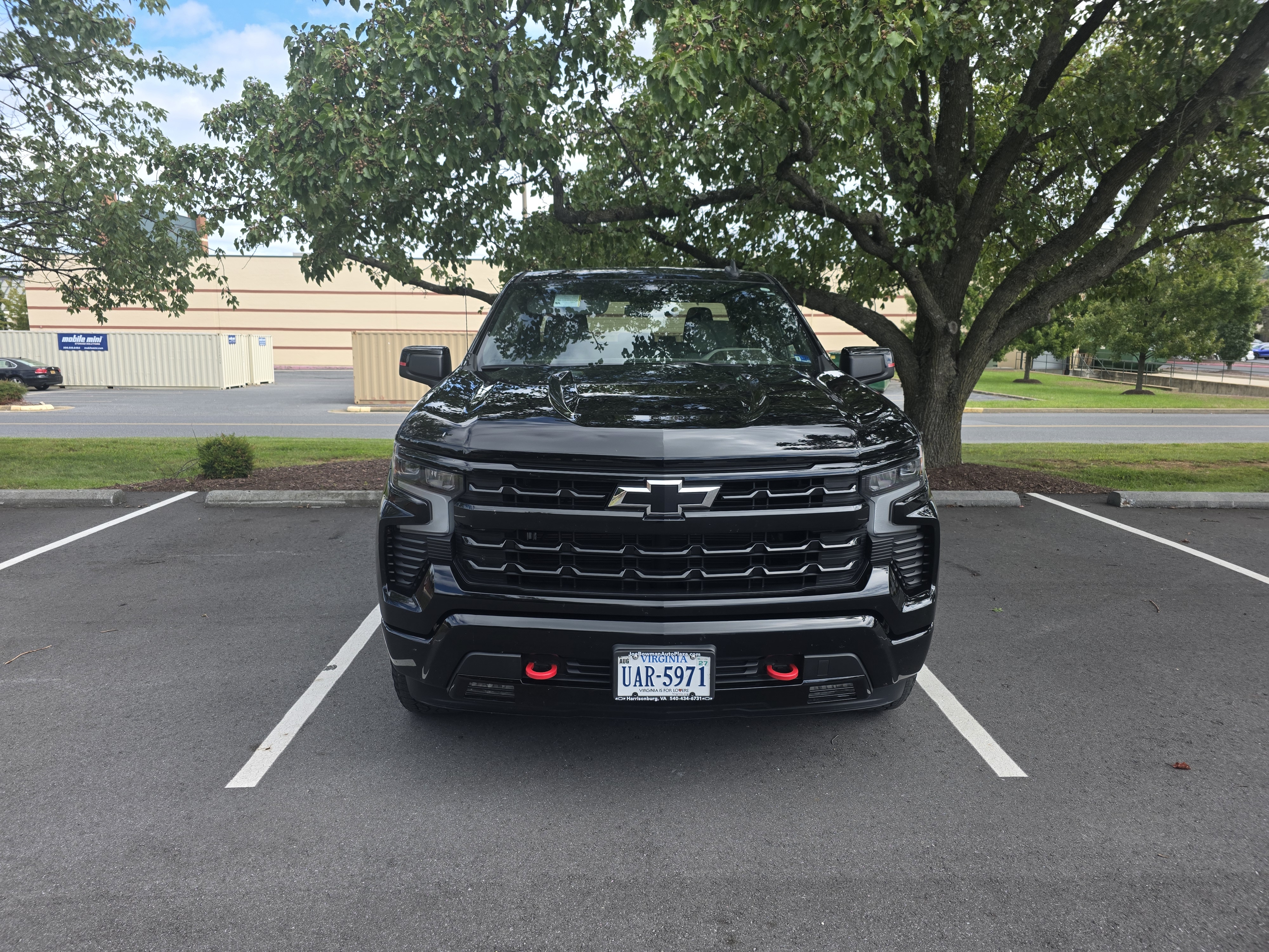Used 2023 Chevrolet Silverado 1500 RST w/ Redline Edition AWD/4WD image 10