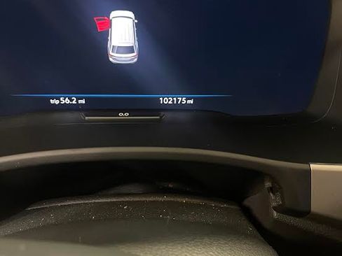 Used 2018 Volkswagen Atlas SEL Premium image 10