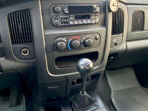 Used 2002 Dodge Ram 1500 Truck 2WD Regular Cab image 14