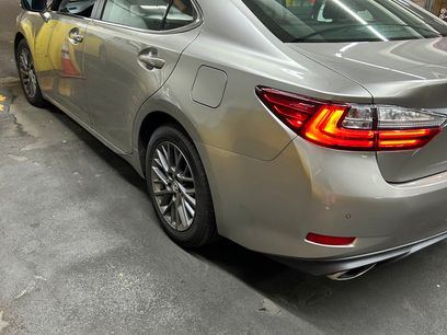 Used 2018 Lexus ES 350