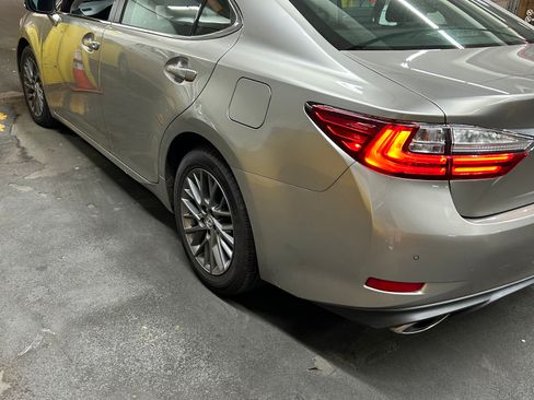 Used 2018 Lexus ES 350 image 1