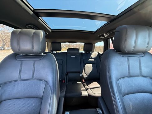 Used 2021 Land Rover Range Rover Westminster Edition image 5