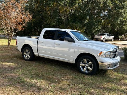 Used 2019 RAM 1500 Big Horn image 1