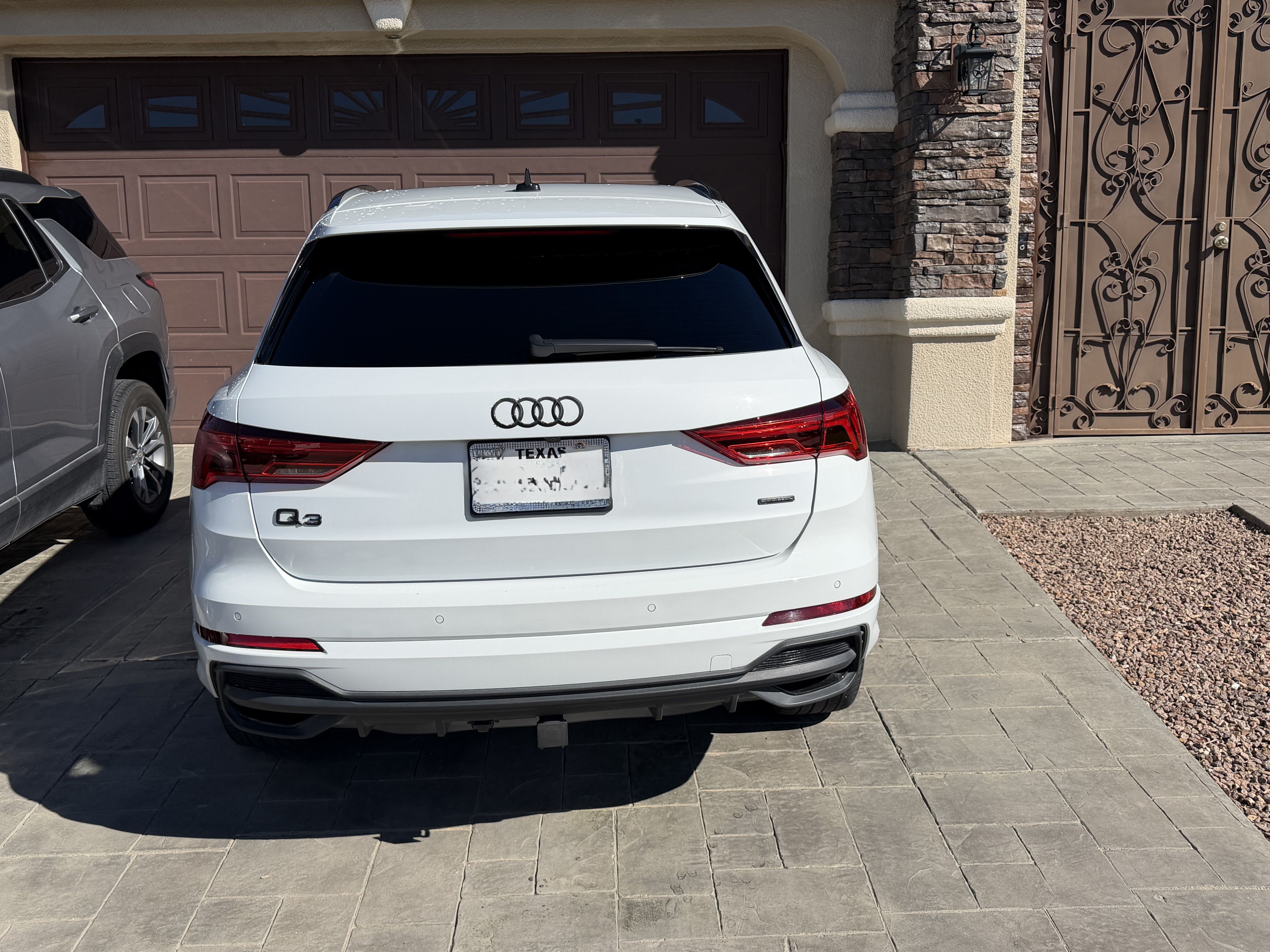 Used 2022 Audi Q3 2.0T Premium Plus AWD/4WD image 2