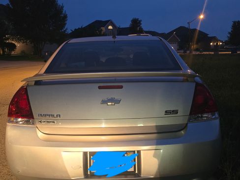 Used 2008 Chevrolet Impala SS w/ Convenience Package image 11
