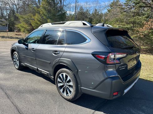 Used 2024 Subaru Outback Touring XT image 20