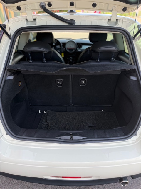 Used 2012 MINI Cooper Hardtop FWD image 8