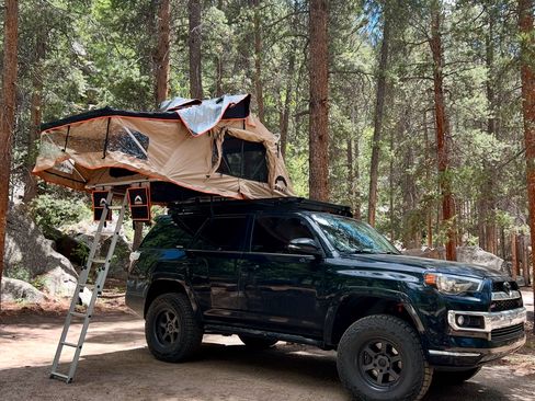 Used 2016 Toyota 4Runner Limited image 14