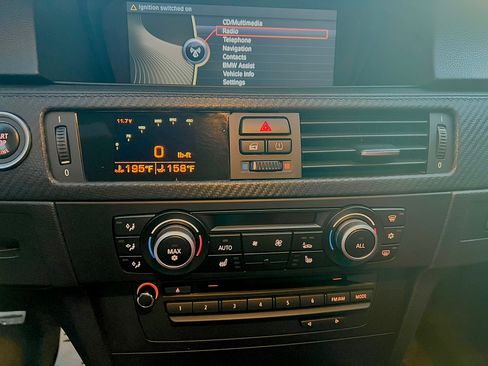 Used 2010 BMW M3 Coupe image 22