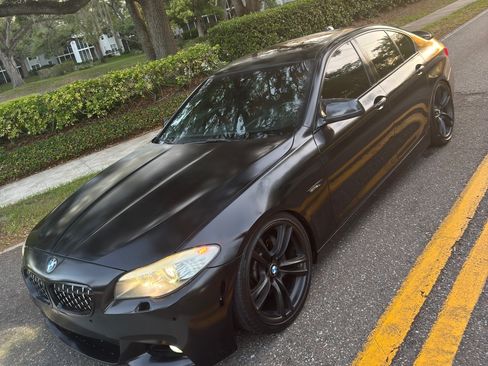 Used 2011 BMW 535i Sedan image 12