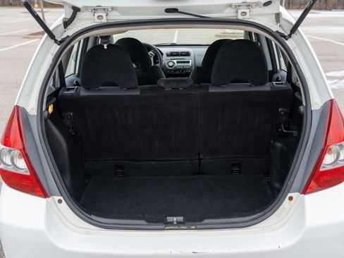 Used 2007 Honda Fit Sport image 9
